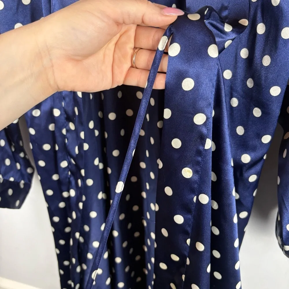Inner Most elegant navy